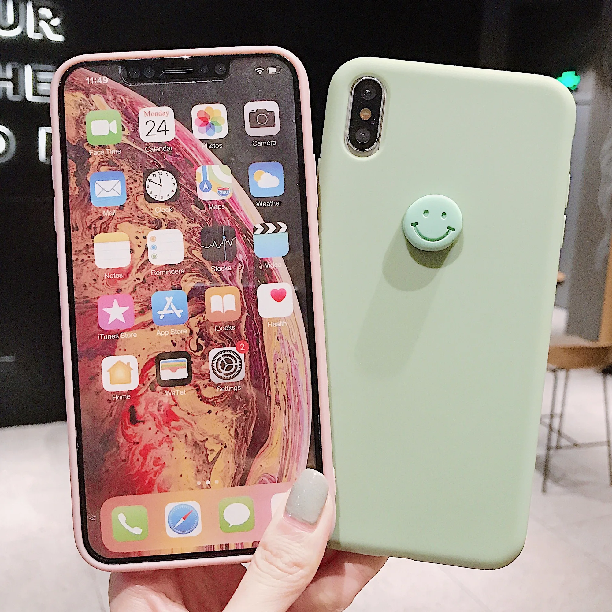 3D Smile Phone Cases For iPhone XR Case Cover Silicone Coque 6 6S 7 8 Plus 7Plus X XS Max Fundas Etui |