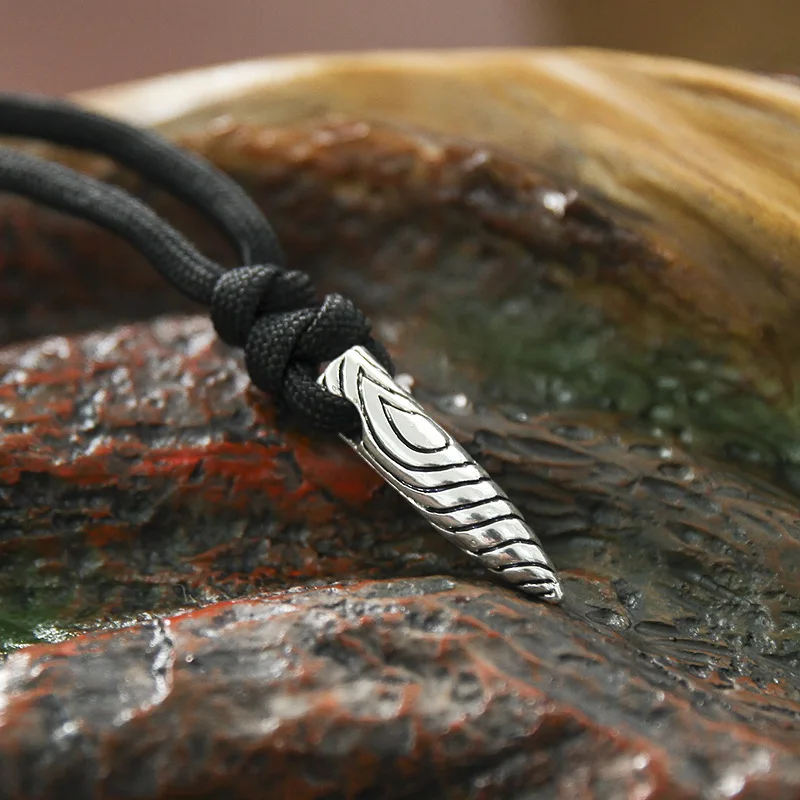 Новинка 2018 кулон в виде пули ожерелье волка воина из фильма Wu Jing длинная