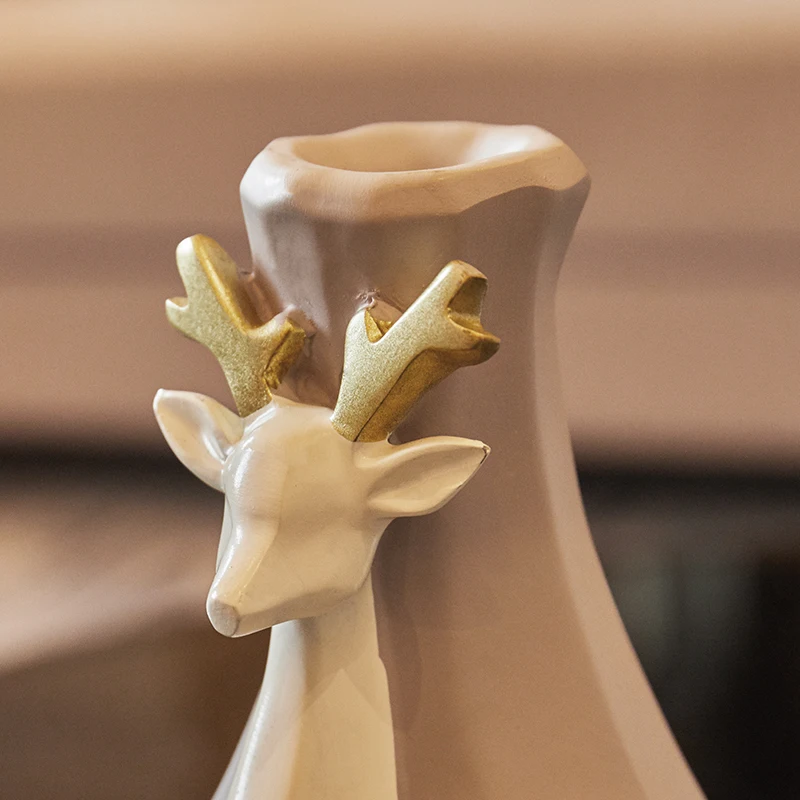 

Modern Resin Deer Vase Miniature Figurines Crafts Flowerpot With Flowers DIY Bottle Wedding Centerpieces Home Decoration