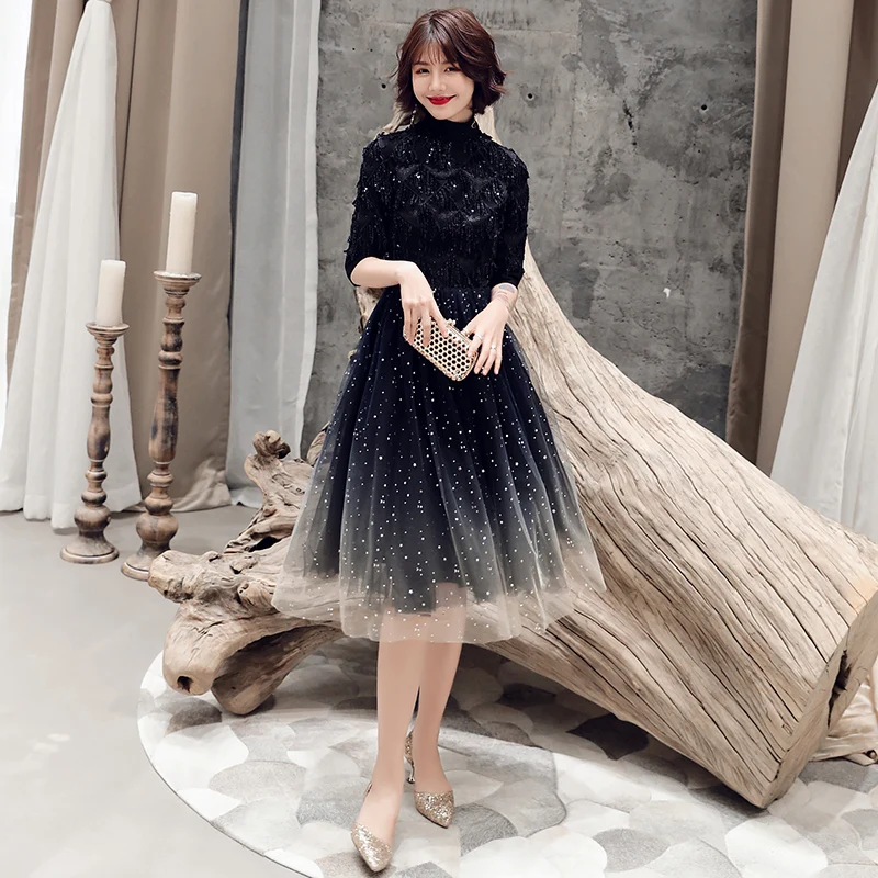 Банкетные вечерние платья трапеции с высоким воротником рукавом до локтя из тюля