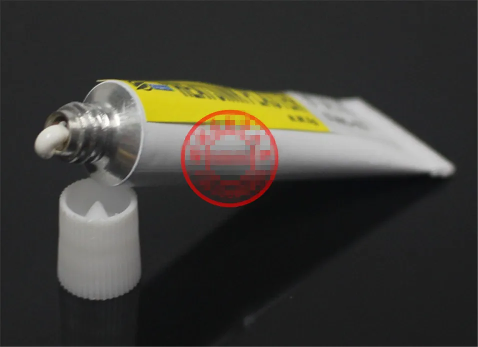 Фото 1pcsx5g Thermal Pads Conductive Heatsink Plaster Viscous Adhesive Glue For Chip VGA RAM LED IC cooler radiator cooling Инструменты 1pcsx5g Thermal Pads Conductive Heatsink Plaster Viscous Adhesive Glue For Chip VGA RAM LED IC cooler radiator cooling Инструменты