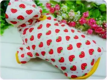 Осень и зима собак толстовка с капюшоном пальто красочные полосы радуга клубника