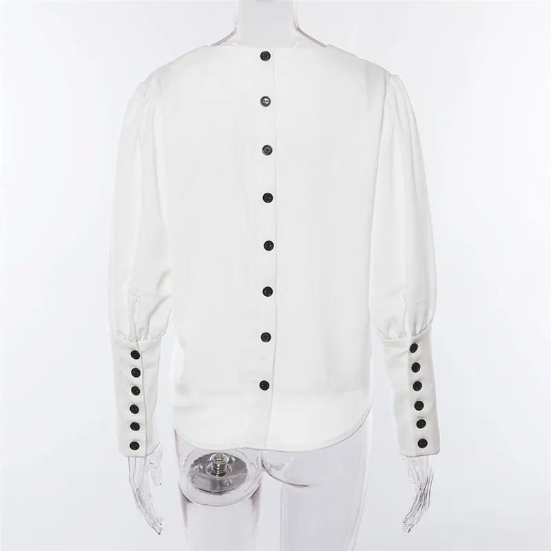 Летняя белая блузка с v-образным вырезом рубашка буфами на рукавах пуговицах