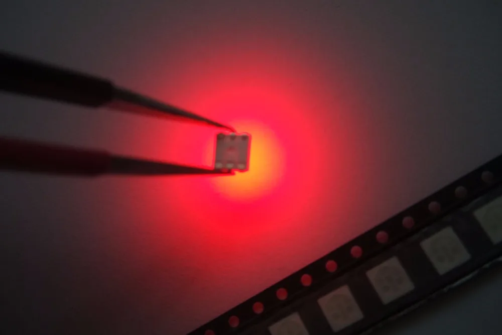 500 шт. SMD 5050 RGB-чип светодиодная лампа smd5050 трехцветсветодиодный 60 мА постоянный