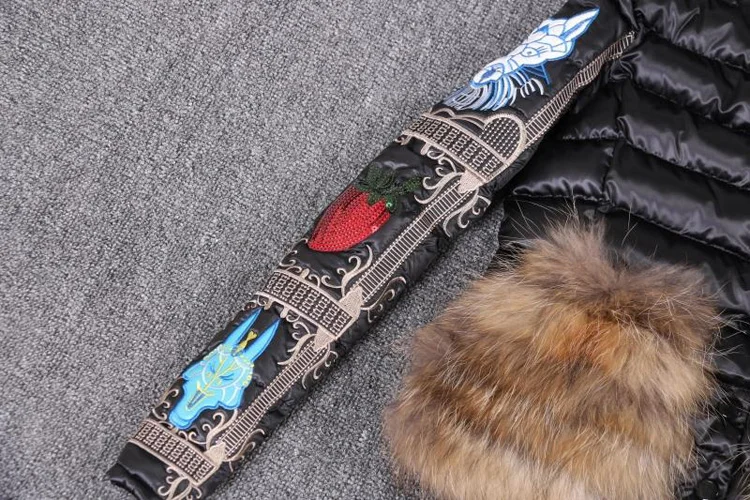 Зимнее теплое пальто толстая хлопковая куртка 2016 женское короткое с вышивкой из