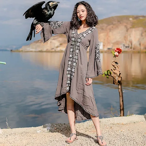 Новая вышивка с веревкой свободные большие размеры платье v-образным вырезом Aline