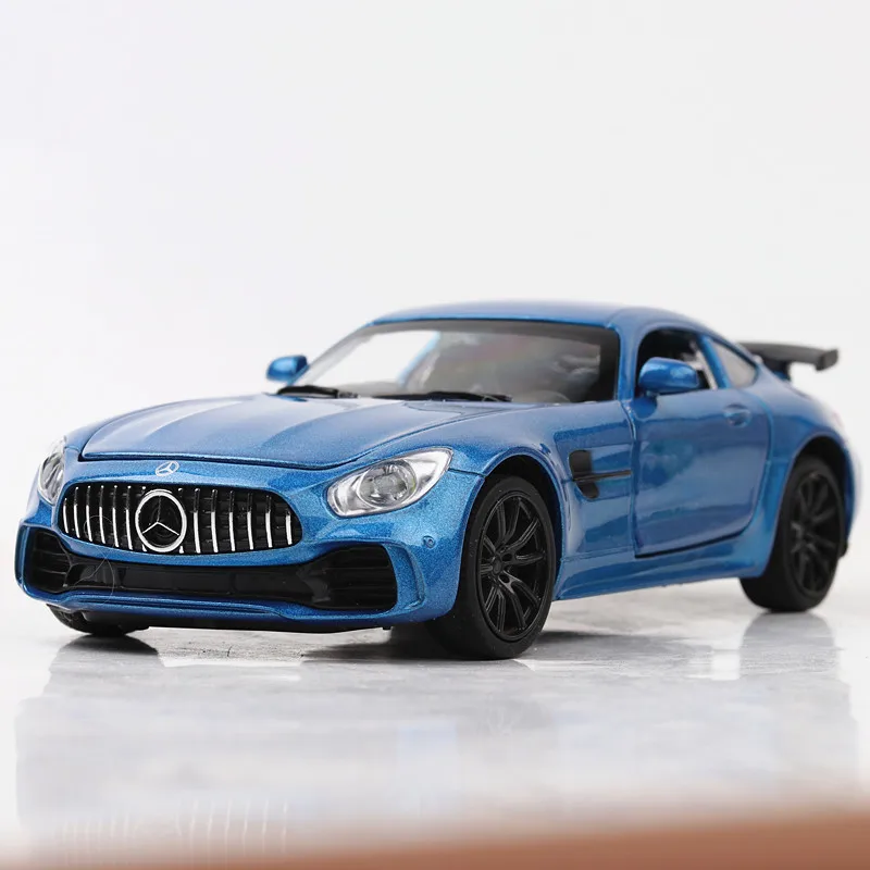 1:32 литье под давлением модель автомобиля GTR-AMG спортивный автомобиль сплав звук и