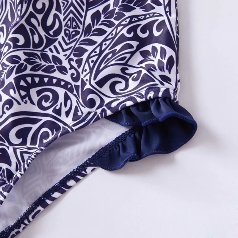 Купальный костюм для мамы и дочки с геометрическим принтом, комплект бикини для мамы и дочки, семейный купальный костюм, пляжные шорты для мужчин и мальчиков, E0177