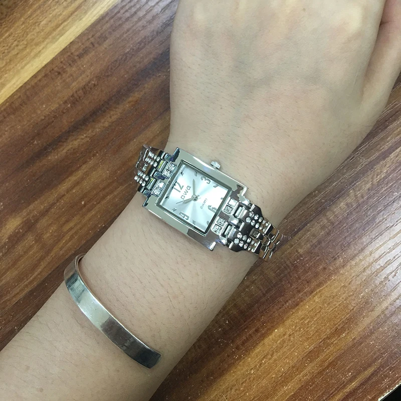 DWG best продажи Нержавеющая сталь кристалл наручные часы Для женщин Повседневное