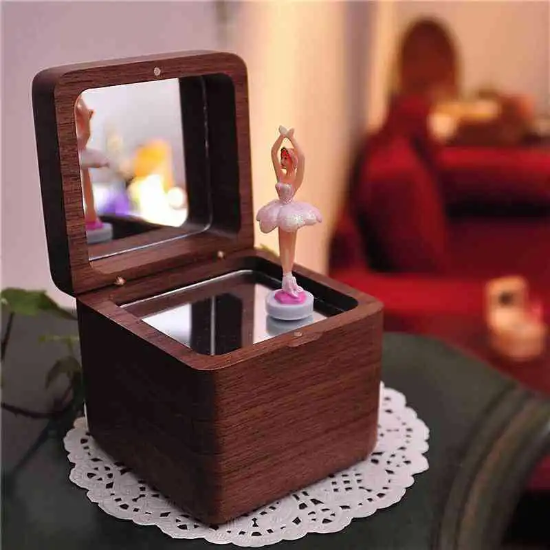 Деревянная музыкальная шкатулка для балерины с днем рождения замок в небе
