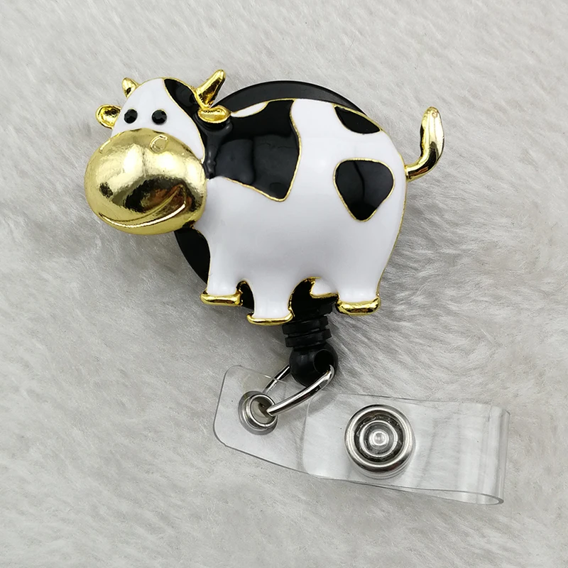 10pcs/lot Cute Design Enamel Milk Cow Retractable ID Pull Badge Reel Animal Holder With Clip | Украшения и аксессуары