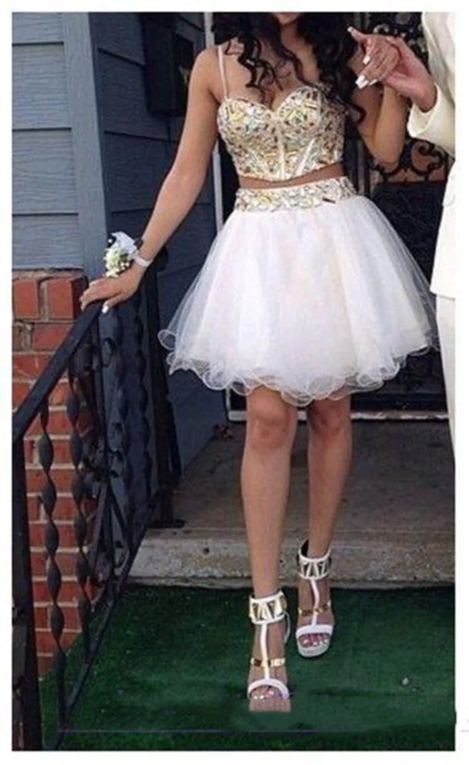 2 Piece Ball Gown Homecoming Dresses With Gold Beaded Straps Tulle White Short Prom Dress Sweet 16 | Свадьбы и торжества