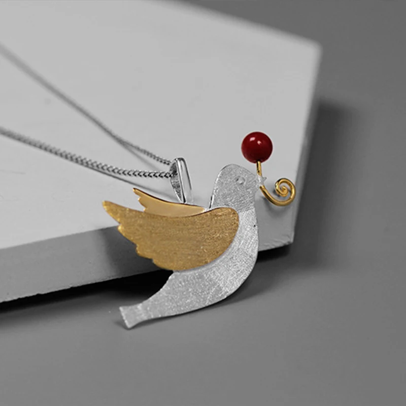 Lotus Fun Real 925 Sterling Silver Handmade Fine Jewelry Creative Flying Pigeon with Fruits Pendant without Necklace for Women - Цвет камня: Artificial Coral