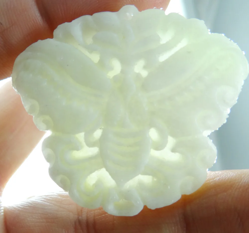 Натуральный камень бирюзовый кварцевый кристалл ручная работа амулет-бабочка