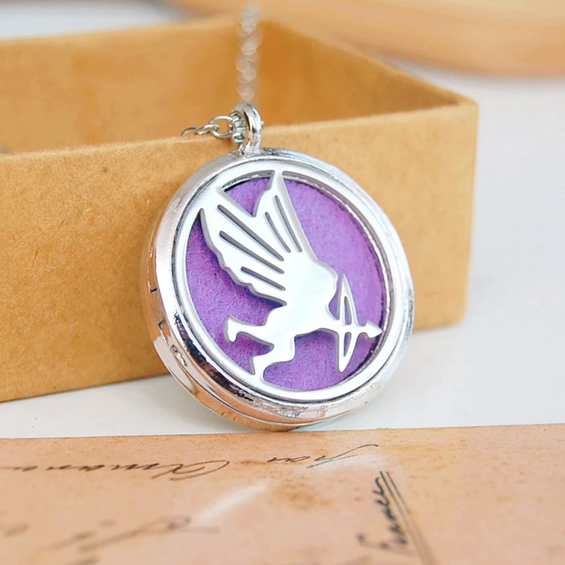 

2018 Foreign trade angel cupid arrow stainless steel glossy perfume diffuser necklace pendant wholesale