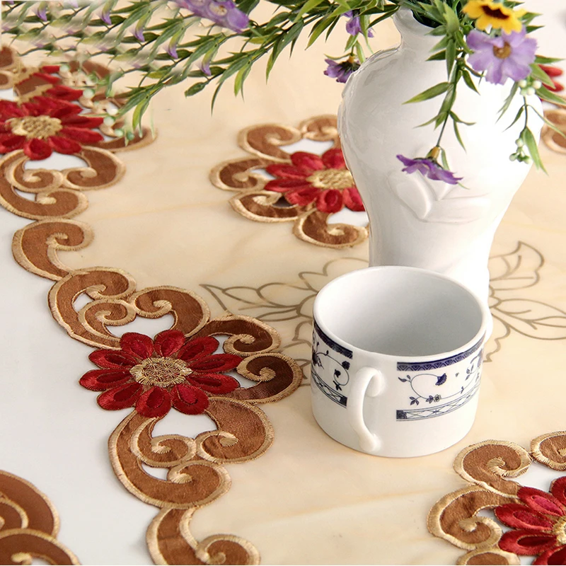 Скатерть для стола золотого цвета декоративная вышивка скатерть обеденного