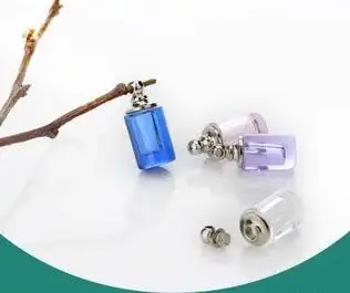 Смешанный цвет круглая крышка с винтом Хрустальная подвеска в виде флакона для