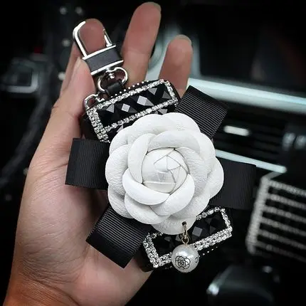 White key case Кожаный чехол для ключей Camellia с цветком, чехол для ключей, кошелек для хранения, сумки с кристаллами и стразами, автомобильный держатель для ключей, чехлы для женщин, подарки для девочек - Название цвета: White key case