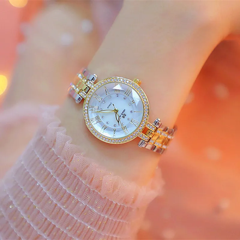 

Explosion waterproof hot selling watch high-end Roman numerals full rhinestone watch round gold and silver female watch