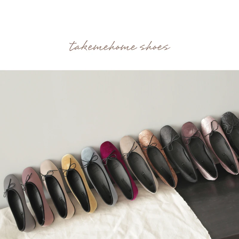 Бархатные/шелковые/блестящие балетки на плоской подошве с квадратным носком