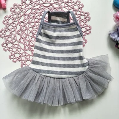 Gray Striped Dress Платье для собак, летняя одежда в полоску для щенков, кружевное платье принцессы на бретельках для маленьких собак, жилет, стильная юбка, пудель, французский бульдог, мопс - Цвет: Gray Striped Dress