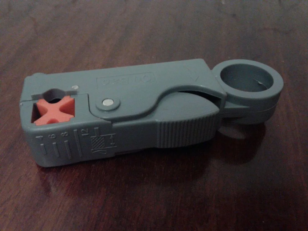 Автоматические плоскогубцы для зачистки многофункциональных проводов