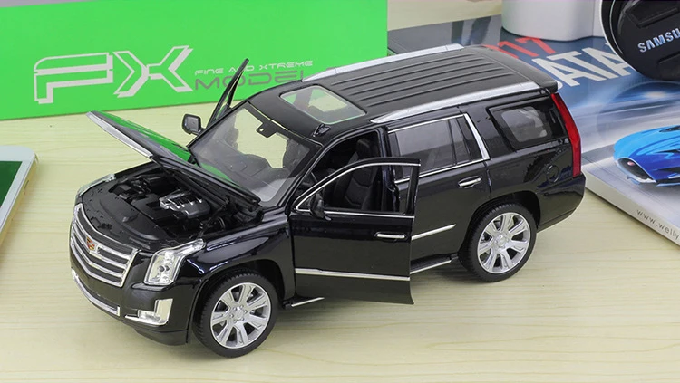 WELLY 1:24 литая под давлением модель симулятора автомобиля Cadillac Escalade SUV металлические Игрушечные Машинки Игрушки для детей подарок коллекция украшения