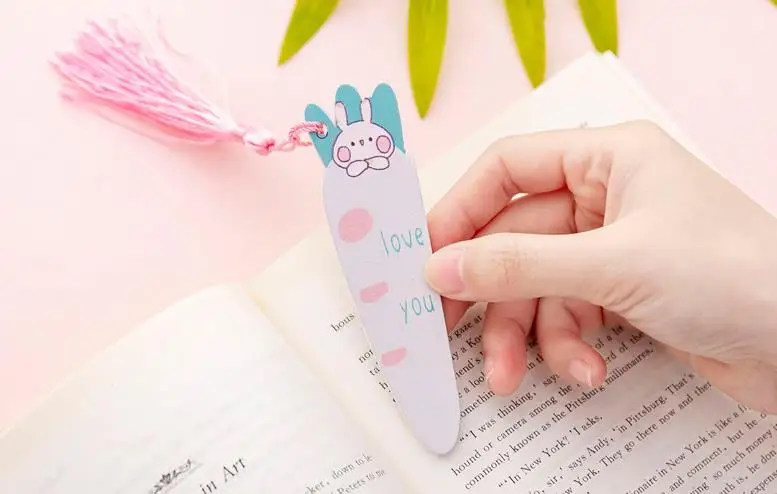 1 шт. Kawaii Кролик с морковкой кисточка закладки для книги маркеры милое животное деревянное линейка держатель страницы школьные канцелярские принадлежности, подарок