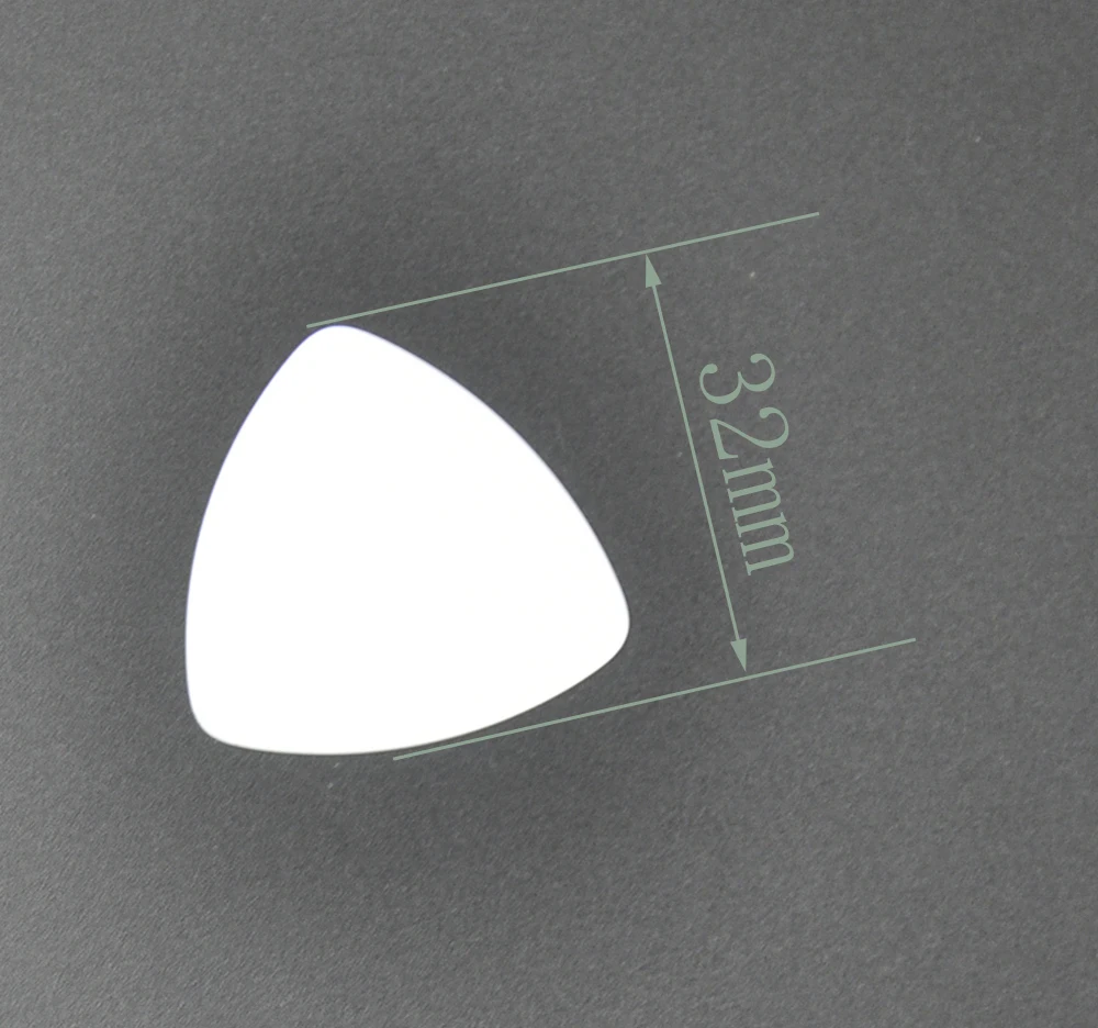 

20pcs Medium 0.71mm 346 Rounded Triangle Guitar Picks Plectrums Celluloid Assorted Colors
