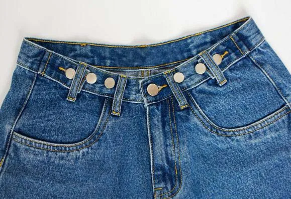 

New Arrival High Waist Shorts Women Roll Up Hem Jeans Shorts Button Straight Loose Casual Denim Shorts Large Size S/3XL D193
