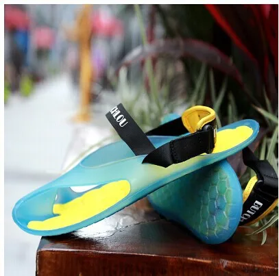 The summer in Europe and the World Cup Argentina Germany Brazil flag beach flip-flops big yards soft foam sandals |