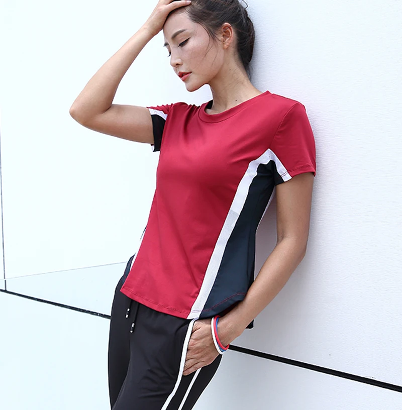 Для женщин YogaShirt для Фитнес Запуск Спортивная Футболка спортивная быстросохнущая пот дышащие упражнения топы с короткими рукавами