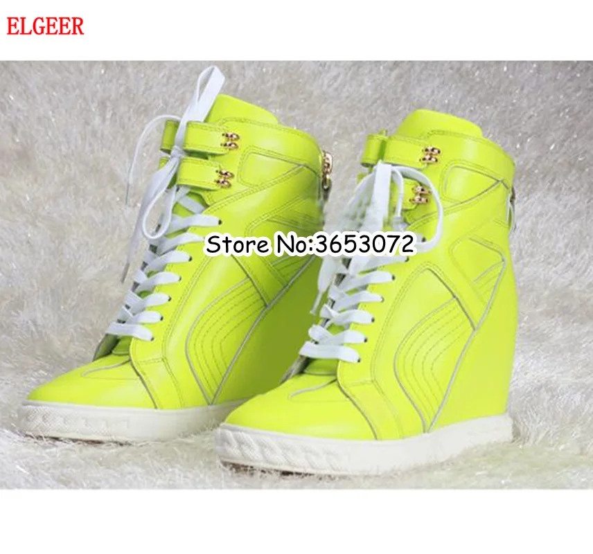 Женские ботильоны в уличном стиле из крокодиловой кожи розового и желтого цвета