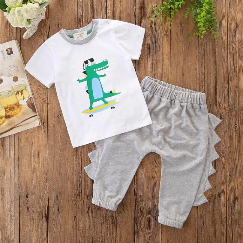 

Осенние спортивные комплекты для мальчиков, мультяшный крокодиловый свитшот + штаны, костюм из 2 предметов для маленьких мальчиков, теплая м...