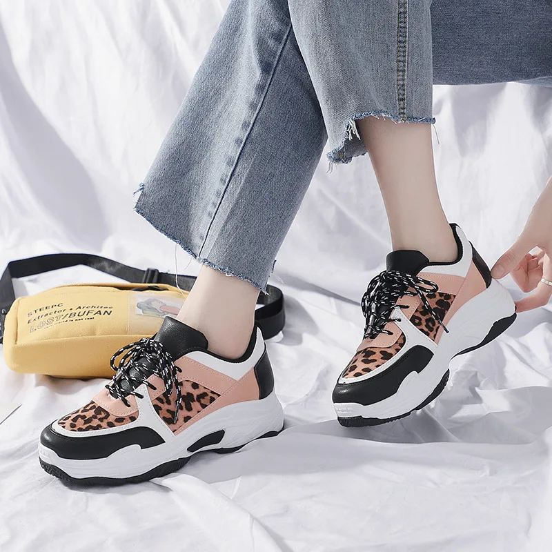 Fujin/Женская обувь на толстой подошве Дропшиппинг Белая с леопардовым принтом