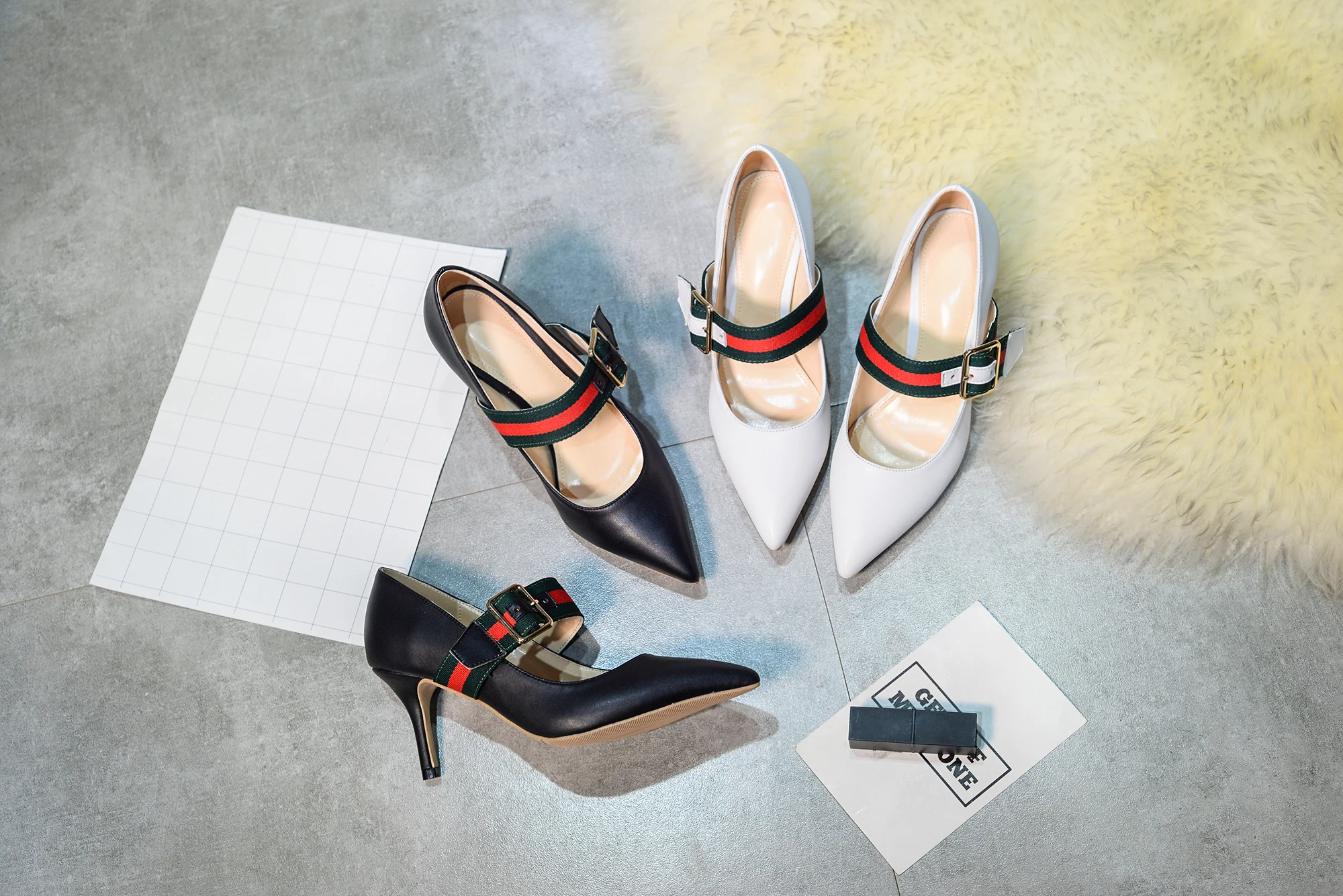 

Genuine Leather Women Pumps Heels 7CM Patent Leather Shoes Women Pointed Toe Buckle Strap Mary Jane High Heels Size 31 32 -45