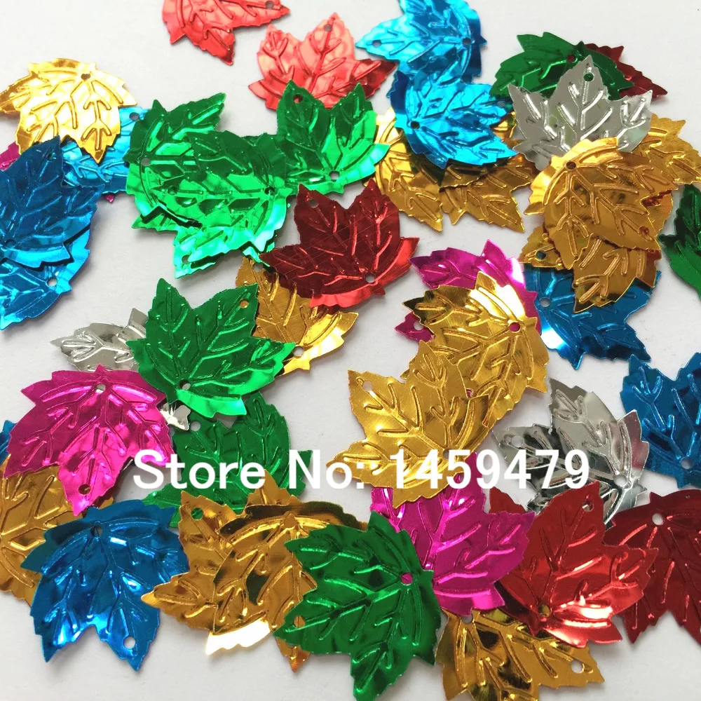 Новый узор в виде кленового листа Форма блестки 720pcs 2 отверстия 21x22 мм Сияющие