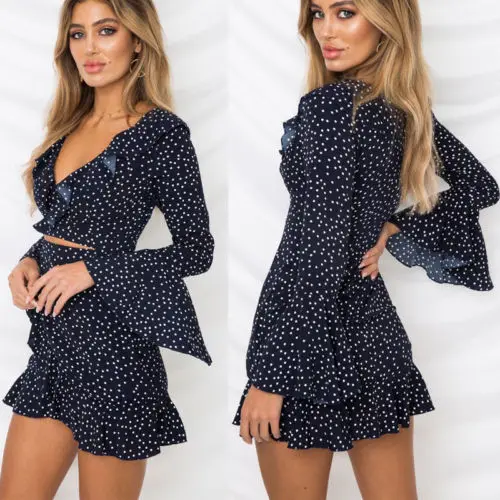 Женское платье в горошек с длинным рукавом повседневное мини оборками и v