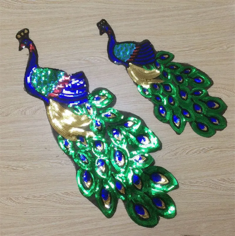 

New arrival 2 pcs two sizes popular peapocks in sequins patches DK sew on garment accessory free shipping