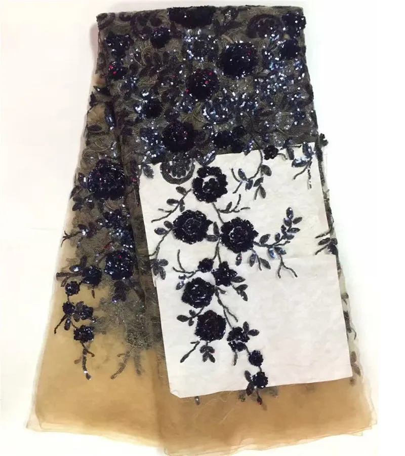 Кружевная ткань с вышивкой в виде цветка розы | Дом и сад