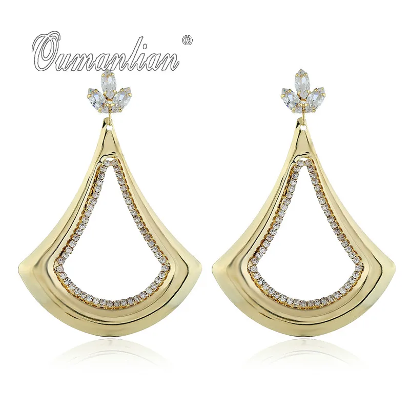 

2019 New arrival Sparkling Geometric Sector Crystal Earrings for Women Rhinestone Simple Gold silver color Wedding Party E107