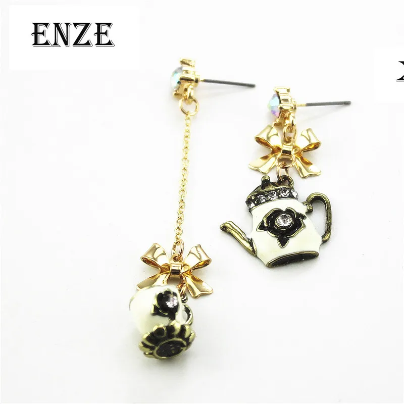 Модные серьги гвоздики 2014 новые модные и чистые свежие элегантные длинные 130409