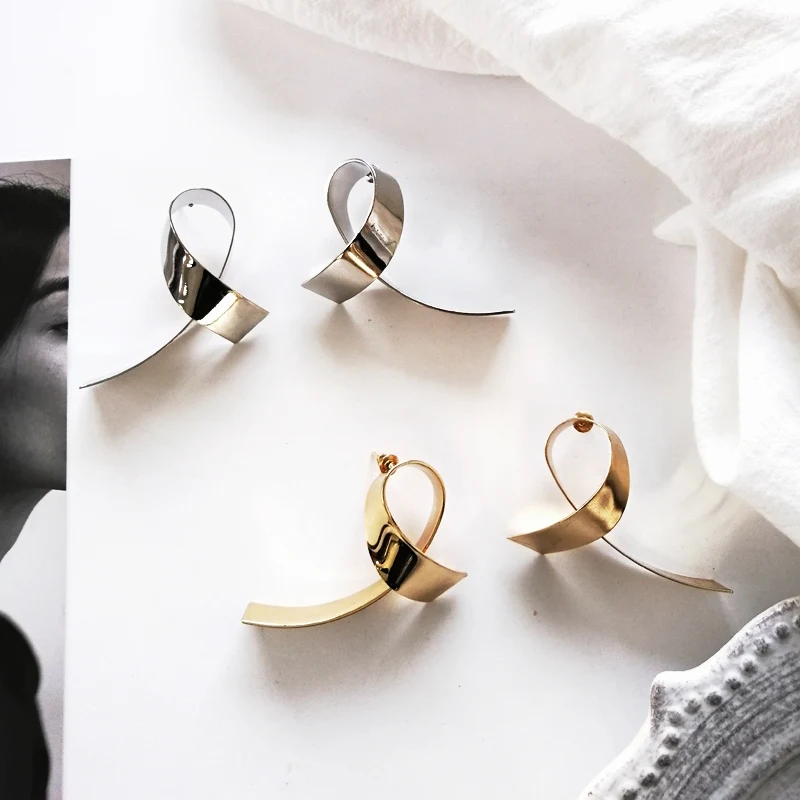 Европейские и американские металлические серьги неправильной формы