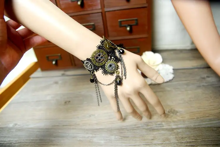 Винтажный браслет в стиле стимпанк с наручными манжетами ретро черный