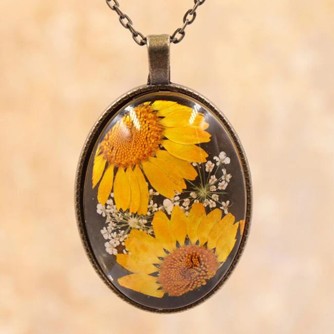 

1PC Real Dried Flower Locket Glass Pendant Necklaces Handmade Leather Chain Statement Necklace for Women Gifts
