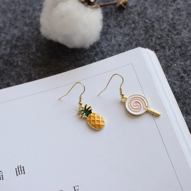 Одна пара милых сережек в виде ромашек из мультфильма леденец ананас для женщин