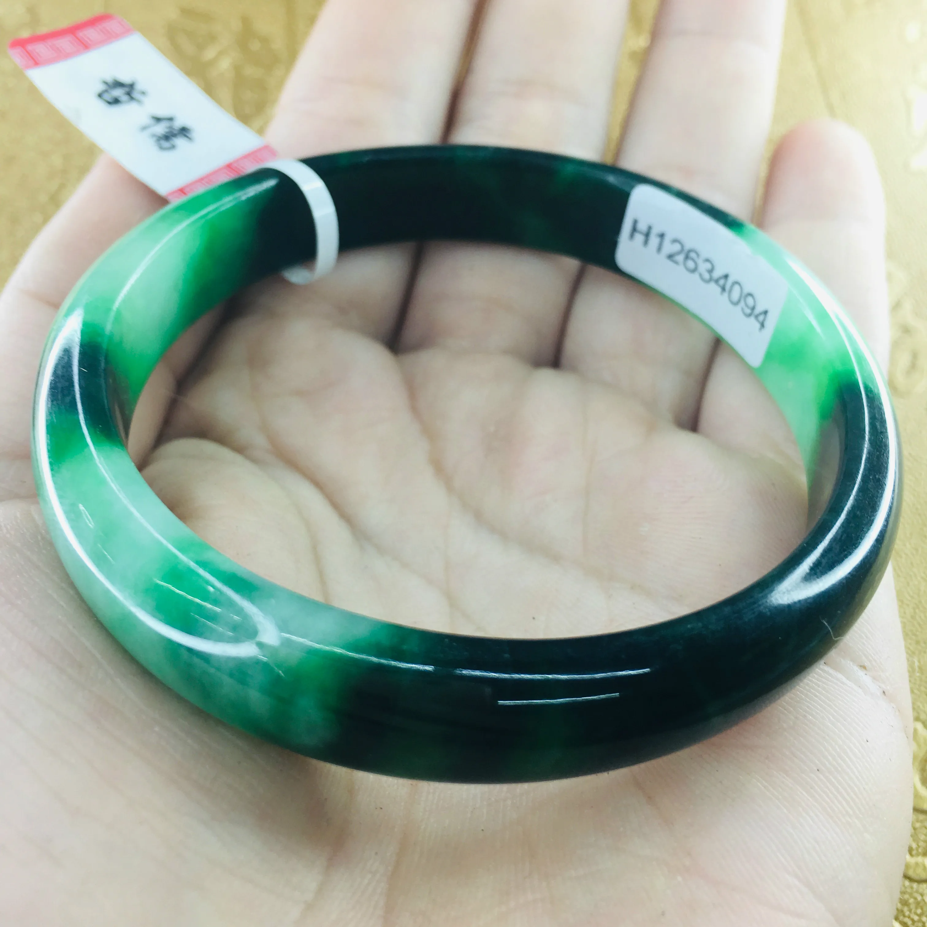 Отправить сертификат натуральные браслеты из жадеита резные темно зеленые