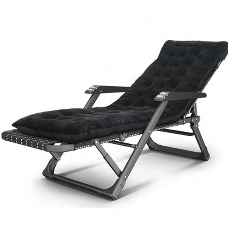 Стул для отдыха в саду обеденный перерыв домашний отдых осень и зима спящий