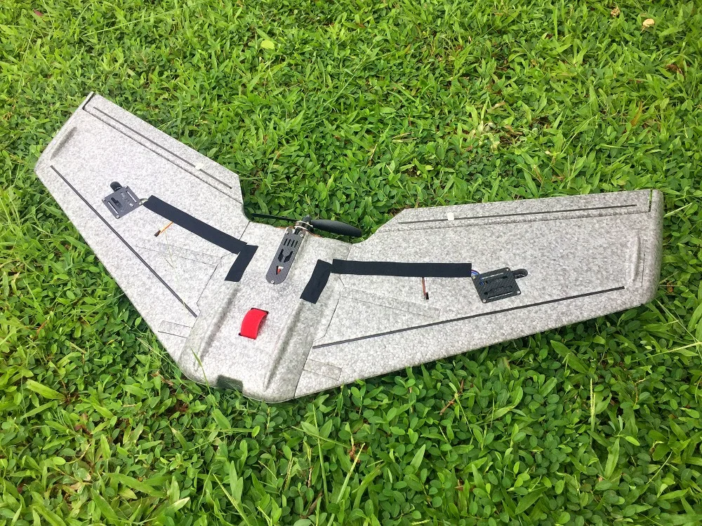 Рептилия S800 V2 SKY SHADOW 820 мм размах крыльев серый FPV EPP летающее крыло Racer KIT / PNP |
