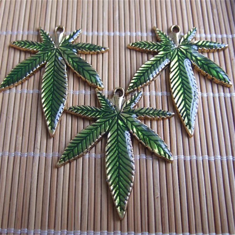 5 шт. античные подвески в форме листьев конопли с зелеными каплями золота для